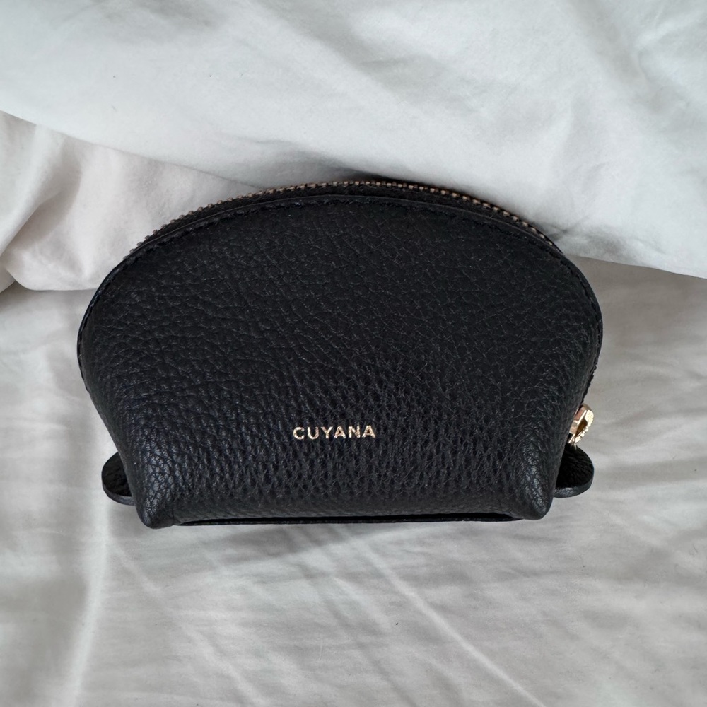 Cuyana Mini Travel Case Black
